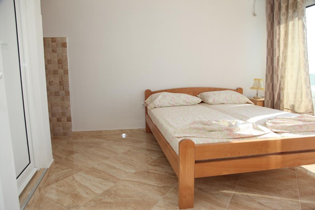 Sand And Sea Apartments Ulcinj Buitenkant foto